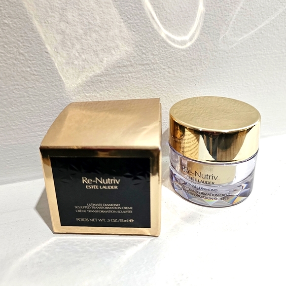 ESTEE LAUDER RE-NUTRIV ULTIMATE DIAMOND SCULPTED TRANSFORMATION CREME - Picture 2 of 8